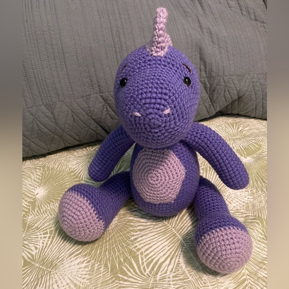 Crochet purple Dinosaur - Picture 3 of 4